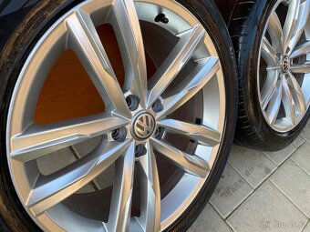DARTFORD silver GRAU VW Passat 8B 5x112 8j x18 ET 44 VW - 5