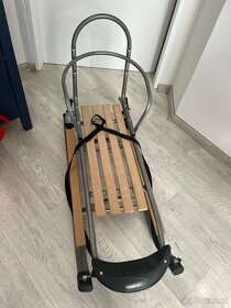 Odpružené sáňky se spacáčkem - 5