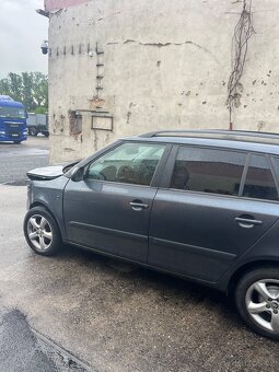 Prodám Škoda Fabia na náhradní díly 1.6 TDI - 5