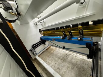 Ohraňovací lis GENUO 60t 2500mm NC - ihned k odběru - 5