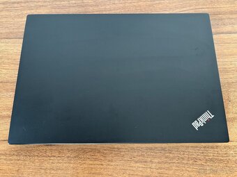 Lenovo ThinkPad T490s - 5