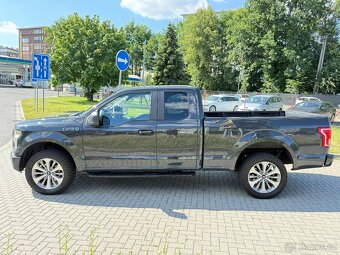 Ford F-150 5.0 V8–2017–4x4–TAŽNÉ 3.5t—KRÁSNÁ BARVA - 5