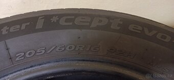 Hankook 205/60 R16 92H 5 - 6 mm - 5