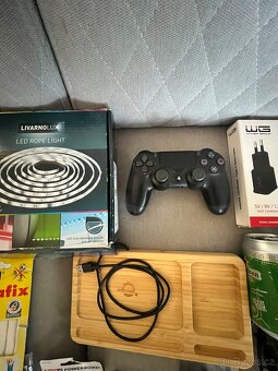 Směs věcí, hlavně elektro - 5