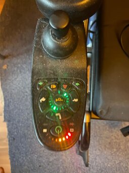 El. invalidní vozík - 5