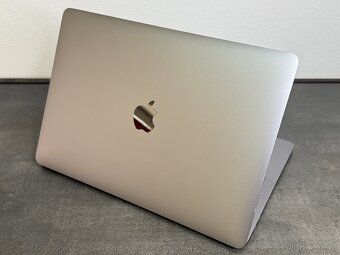 MacBook Pro 13'' 2018 / i5 / 8GB / 256GB SSD / Space Gray - 5