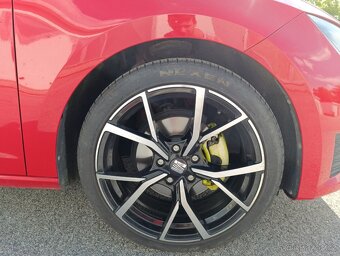 Seat Leon 5F fr - 5