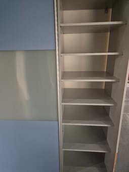 šatní skříň - 5