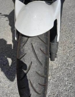 Yamaha FZ6 S2 - 5