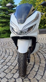 Honda PCX 125 Pearl Cool White - 5