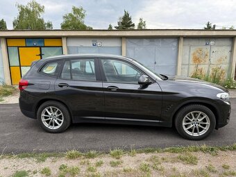 BMW X3 xDrive20d Advantage A/T - 5