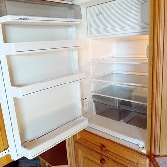 Rustikální kuchyňská linka se spotřebiči - 5