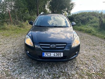 KIA CEED 1.4 - 80Kw - 5