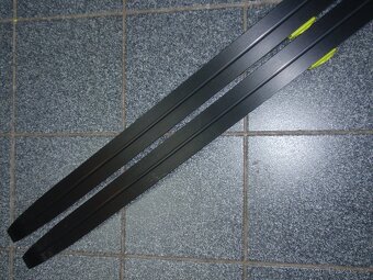 NOVÉ NNN CLASSIC BĚŽKY 182 CM FISCHER VASA CRS - 5