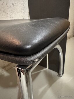 Skleněný stůl a 4 židle - 5