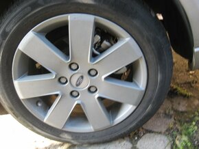 Prodám Ford Mondeo TDCI ,možná výmněna za Fabia benzin. - 5