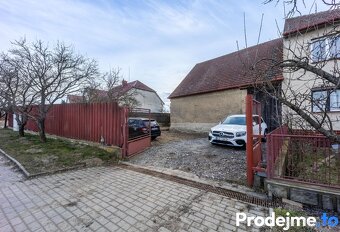 Prodej stavebního pozemku - 671 m2, ev.č. 100019-1 - 5