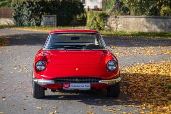 Ferrari 365 GT 2+2 - 5