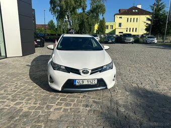 TOYOTA AURIS KOMBI 1,4D-4D KOUPENO V ČR.RV2014 - 5