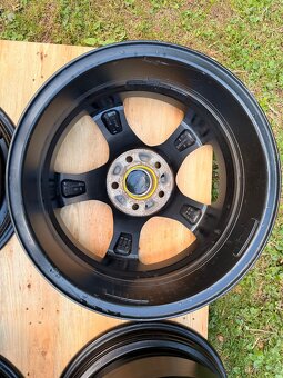 Alu disky CMS C18 7.0x16 5x108 ET45 - 5