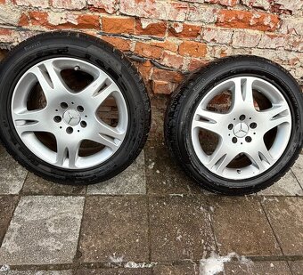 Zimní Sada PIRELLI  225/55 r17 ALU originál Mercedes 5x112 - 5