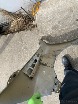 predni blatnik skoda octavia II 2 pravy stribrny - 5