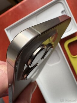 Apple iPhone 16 Pro Max - 5