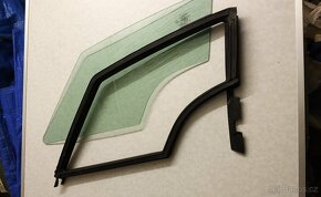 Mercedes A classe W168 - pravé okénko - 5