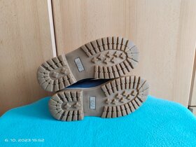 Kožené kotníčkové boty Baťa 34 - 5
