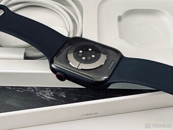  Apple Watch 9 midnight 45 mm, nové - 5