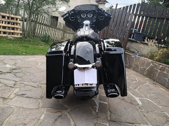 Harley Davidson Electra Glide - 5