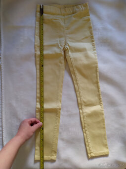 Nové džegíny, H&M, vel. 128 - 5