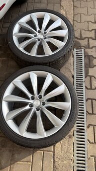 TESLA MODEL X KOLA R22 - 5