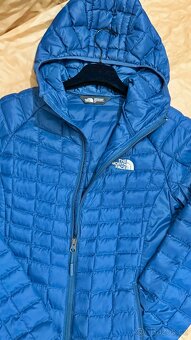 Outdoorová bunda The North Face ThermoBall Navy S - 5