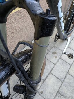 Lehké závodní horské kolo Fuji 26" celokarbon - 5