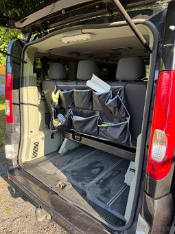 Opel Vivaro Life Westfalia 2.5 CDTi 107 kW – 7 MÍST, OTOČNÁ - 5