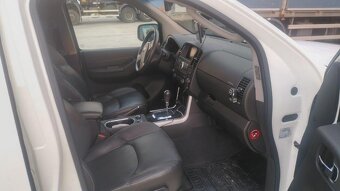 Prodám NISSAN PATHFINDER 3.0 dCi, r.v.2013 - 5