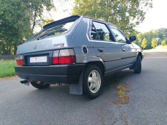 Škoda Favorit Silver line - 5
