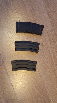 Airsoftová zbraň M4, celokov, černá CYMA + vybavení - 5