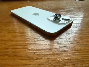 iPhone 15 Pro Max 256GB - 5