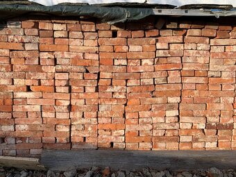 Očíštěné plné cihly - 5