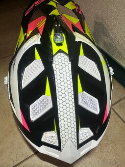 LS2 Helma - 5