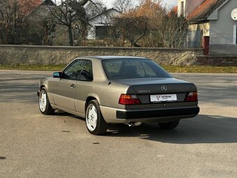 Mercedes-Benz 300CE W124 - 5