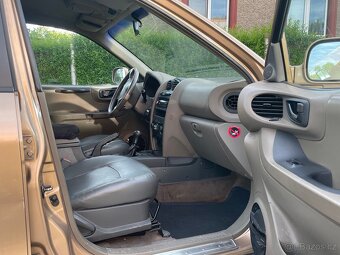 Hyundai Santa Fe 2.4 16V 107kW 4x4 - 5