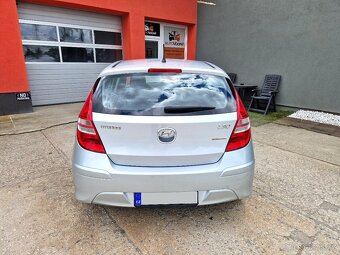 Hyundai i30 1.4 16V 80kW 2011 CZ - 5