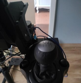 Volant Logitech g29 - 5