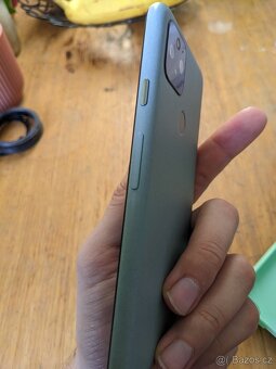 Google Pixel 5 neomezené Cloud úložiště fotky 8GB RAM - 5