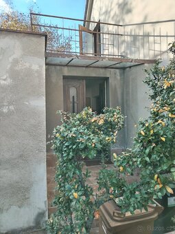 Rodinný dům 5+1 se zahradou 590 m2 - Hradec Králové - 5