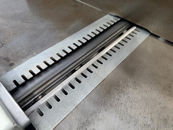 Srovnávačka s protahem SICAR C 2500 - 5