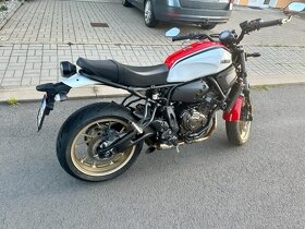 Prodám Yamaha xsr 700 stav nové motorky - 5